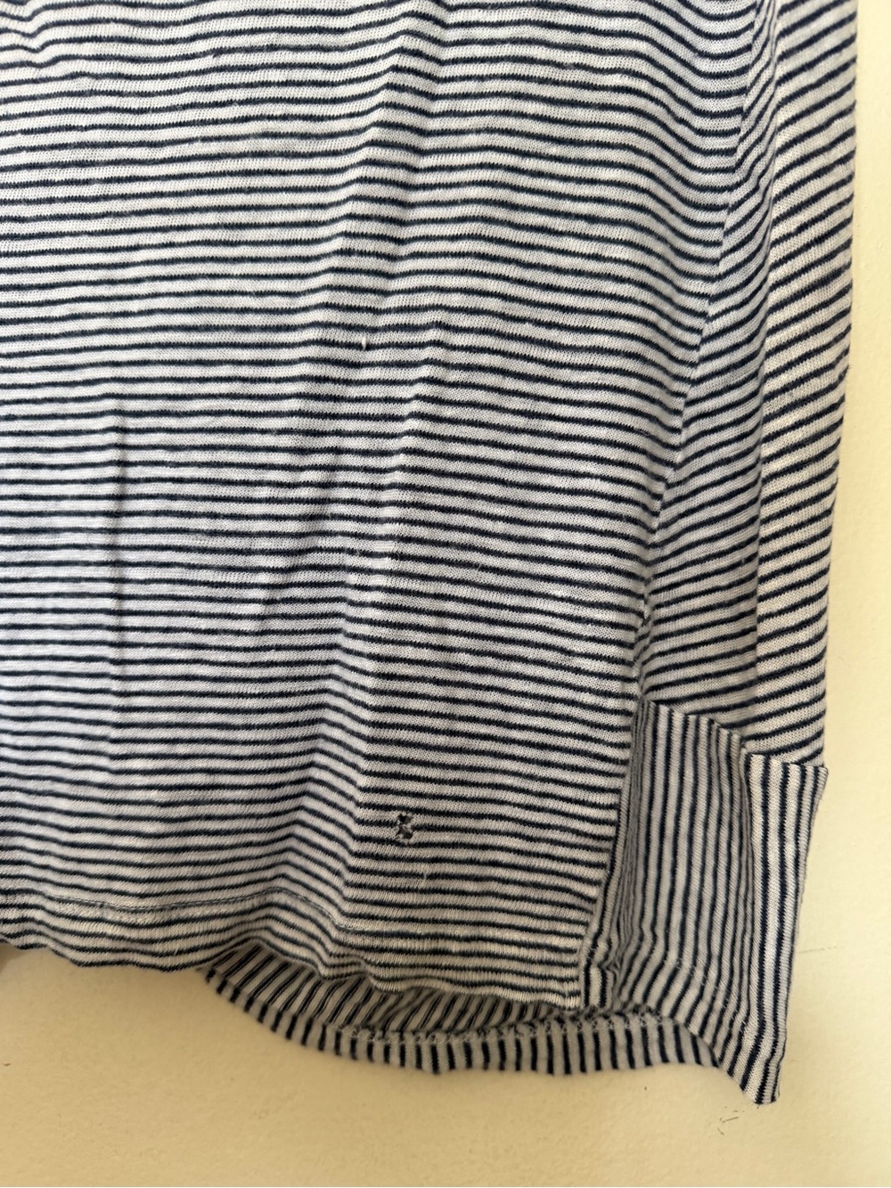 C&C California 100% Linen Striped Twist Front Sleeveless Top Size L - Picture 5 of 6